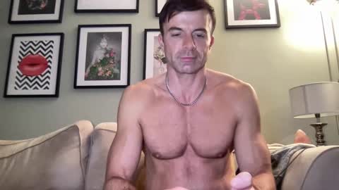 Dillon online show from January 22, 8:28 pm