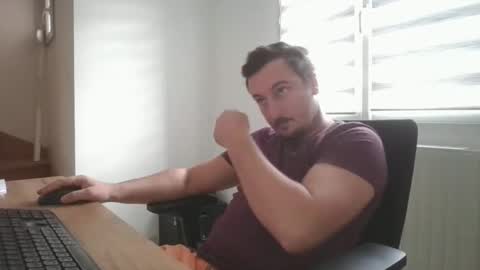 dim623 online show from October 16, 9:28 am