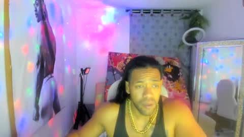 Snapshot of dimitry_muscle chatting on January 17, 1:15 am dimitry kyle mucle online show from January 17, 1:15 am