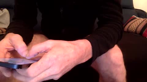 dinnerout1111 online show from December 5, 11:38 am