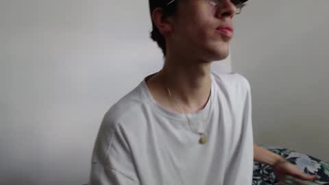 Dio online show from November 21, 1:32 pm