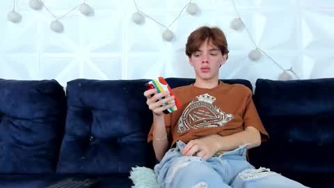 Snapshot of dioniso_69 chatting on February 20, 2:13 pm apollo online show from February 20, 2:13 pm