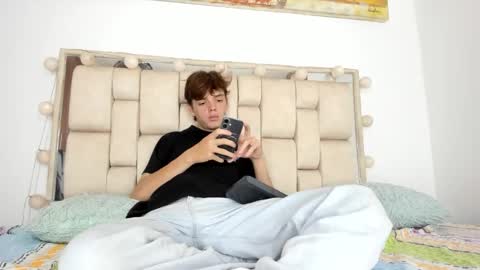 Snapshot of dioniso_69 chatting on October 20, 8:57 pm apollo online show from October 20, 8:57 pm