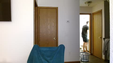 Dirk Diggler online show from January 14, 7:17 am