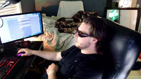 Dirk Sloan online show from May 11, 5:43 pm