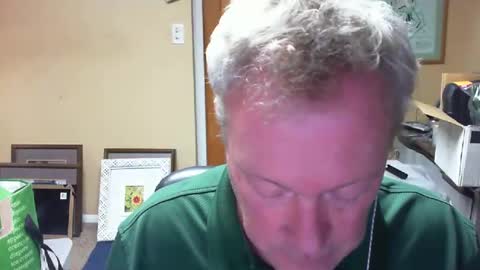 DirtkPitt Fun guy working online show from December 29, 2:17 am