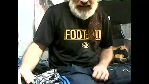 dirtmcgirt82 online show from January 5, 4:04 am