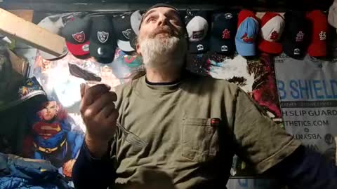 dirtmcgirt82 online show from December 8, 7:58 am