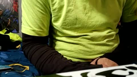 dirtmcgirt82 online show from December 19, 10:42 pm