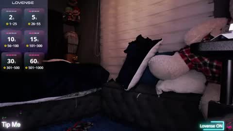 dirty_27cms online show from December 12, 11:36 pm