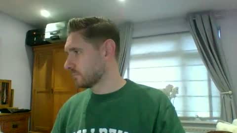 Exhibitionist Ben online show from January 19, 1:35 pm