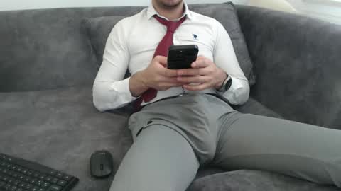 dirtyybooyy77 online show from April 5, 6:10 am