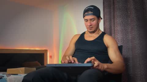 discw0lf online show from October 16, 3:03 am