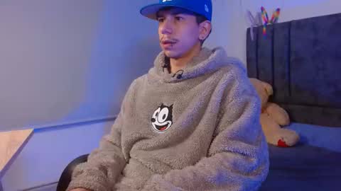 big d B online show from October 10, 12:37 am