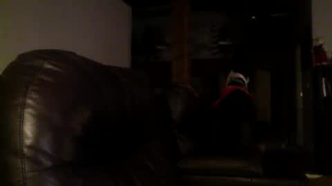 Snapshot of dj_chaterbate chatting on December 22, 9:22 am DJ Chaterbate online show from December 22, 9:22 am