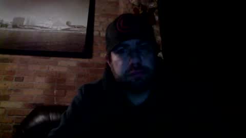 Snapshot of dj_chaterbate chatting on February 27, 8:39 am DJ Chaterbate online show from February 27, 8:39 am
