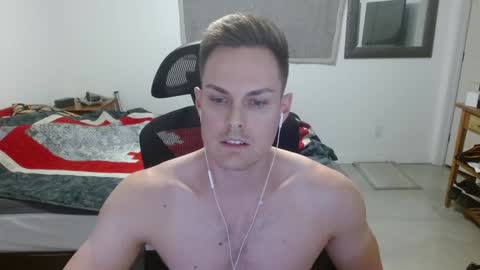 dmoney212 online show from December 9, 2:56 am