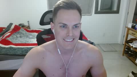 dmoney212 online show from December 5, 3:26 am