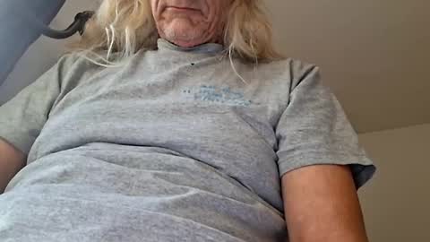 doggydaddy714 online show from June 7, 9:11 pm