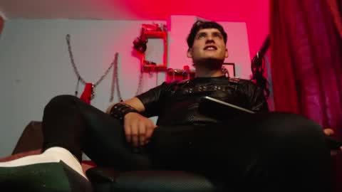 Diego Castell online show from December 2, 9:18 pm