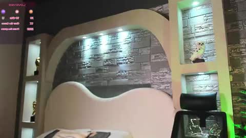 dominic de luca online show from November 3, 5:55 am