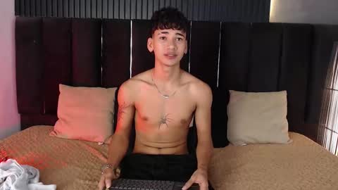 Dominic online show from September 24, 2:44 am