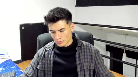 Your real love online show from November 15, 11:51 pm