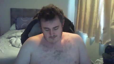 dominicb03 online show from April 28, 12:21 pm