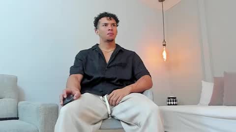 Dominick Star online show from March 3, 3:50 am