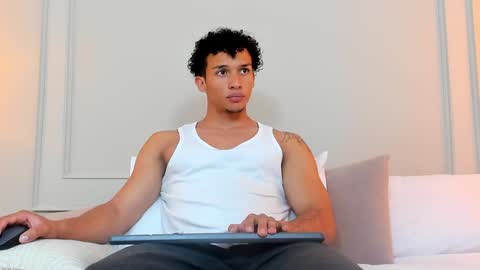 Dominick Star online show from December 6, 3:41 am