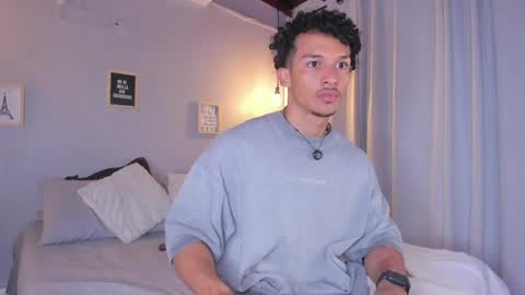 Dominik Drake online show from May 3, 12:19 pm