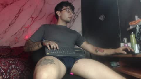 dominus_kane online show from May 23, 3:34 am