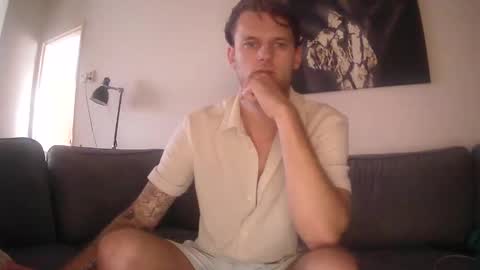 Papi online show from September 14, 2:30 pm