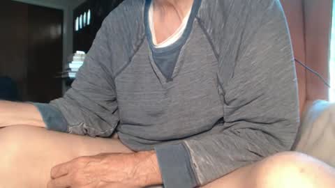 Snapshot of donnc53 chatting on October 19, 12:52 pm Wink54 online show from October 19, 12:52 pm