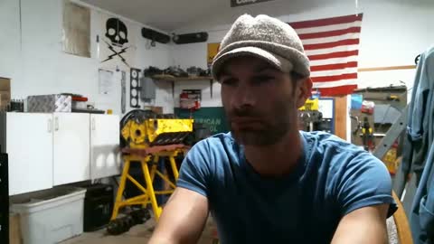 Snapshot of donniestone chatting on February 4, 12:22 pm donniestone online show from February 4, 12:22 pm