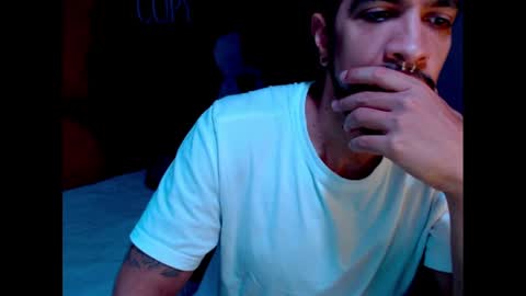 will online show from December 3, 7:00 pm