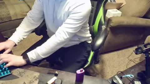 Snapshot of dotyoureyezez chatting on December 12, 1:53 am DotYourEyezez  online show from December 12, 1:53 am