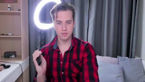 Mervin  online show from January 19, 8:51 pm