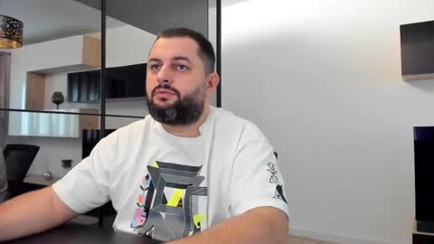 Draven A online show from February 16, 8:21 am