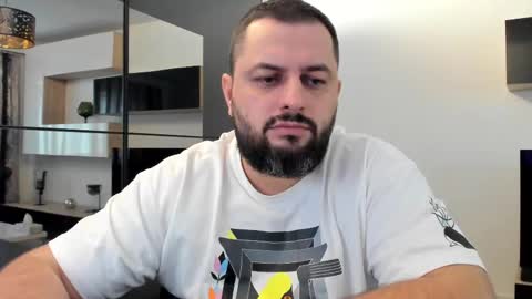 Draven A online show from March 3, 2:53 pm