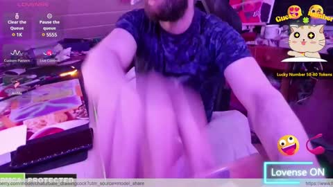 Snapshot of drawingcock chatting on January 21, 2:22 am drawingcock online show from January 21, 2:22 am