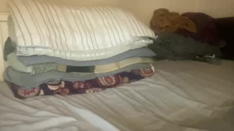 Dreads online show from February 21, 2:23 am