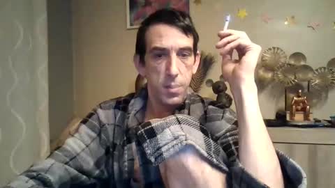 dreamguy38 online show from February 24, 5:21 am