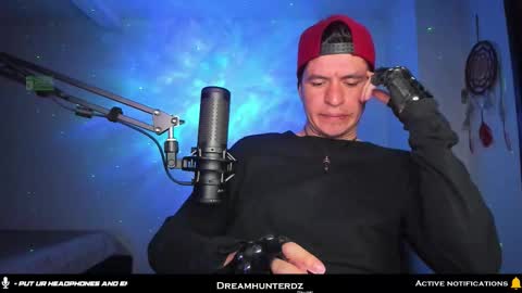 Snapshot of dreamhunterdz chatting on October 16, 11:35 pm Your lord. - ONLINE  1500 Pm to 2100 Pm - New York Hour online show from October 16, 11:35 pm
