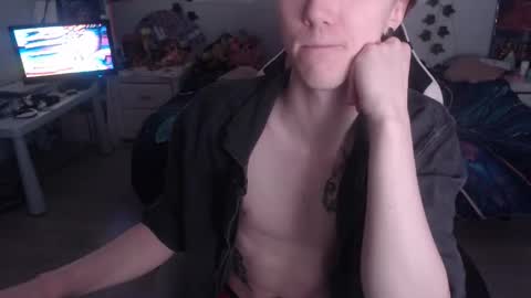 Snapshot of dreammaker_ chatting on October 5, 4:38 am Yukichi online show from October 5, 4:38 am