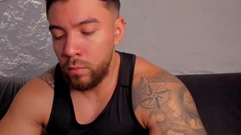 cris online show from October 10, 3:50 pm