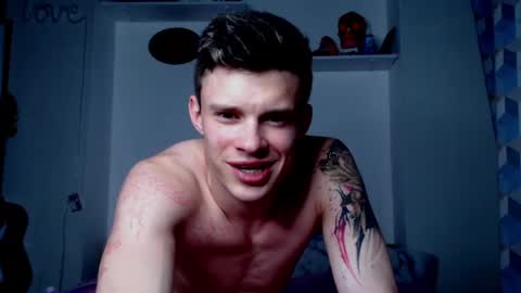 Adam Dream online show from June 7, 7:32 pm