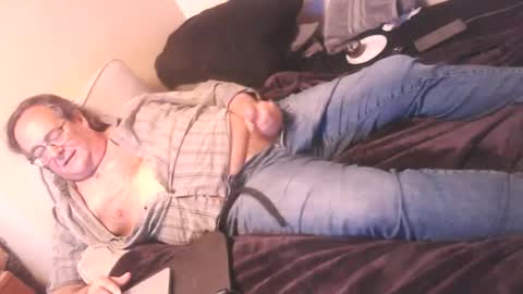 Dr. Feelgood online show from April 12, 3:31 am