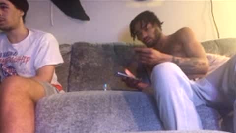 2xTheTrouble online show from March 2, 6:59 pm