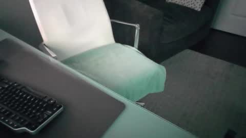 ds689655 online show from January 19, 9:23 pm